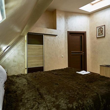 Отель Яна Truskavets Ngoại thất bức ảnh